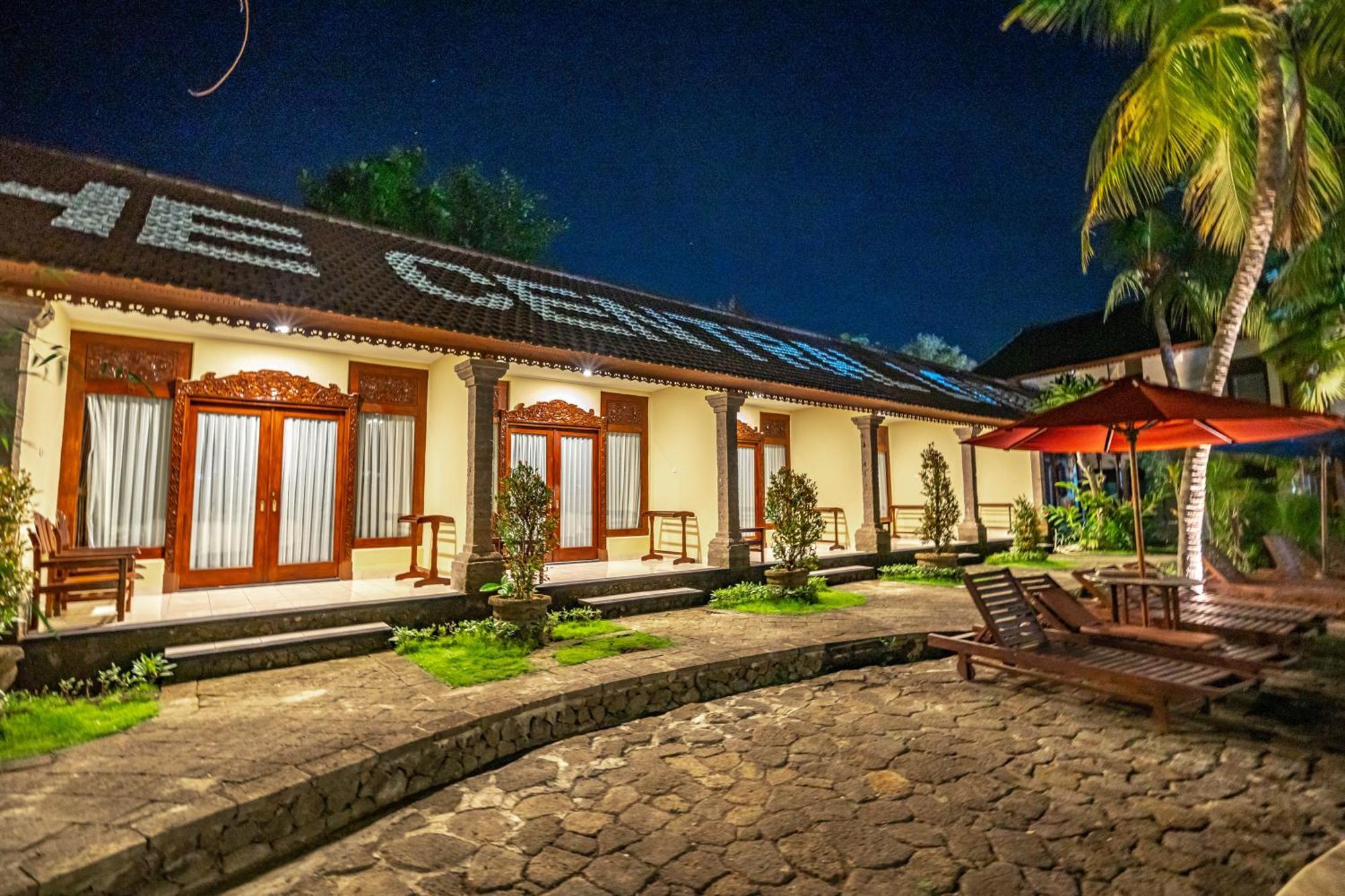 The Central Lovina Hotel & Restaurant Екстер'єр фото